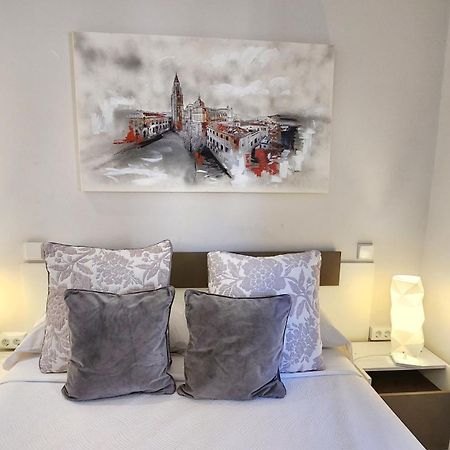 Cervantes Apartamentos Toledo Dış mekan fotoğraf